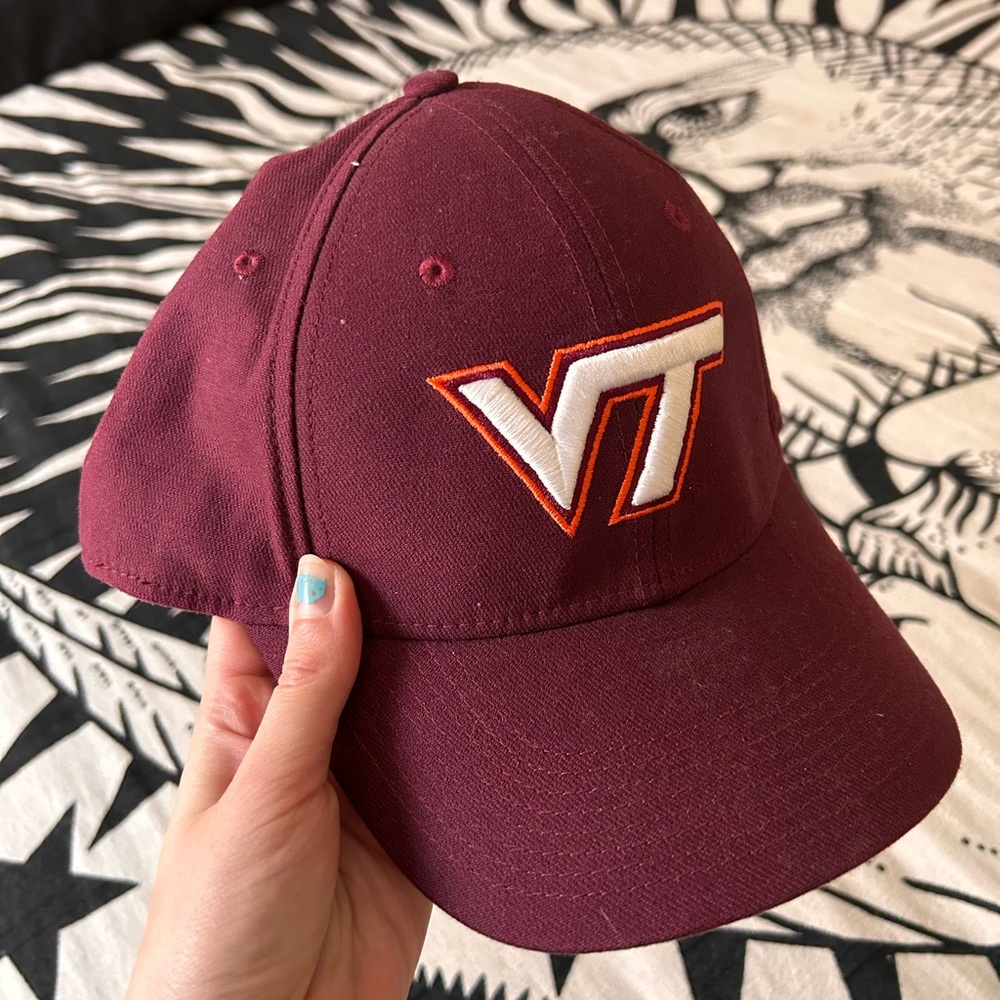 nike hat - Picture 2 of 3